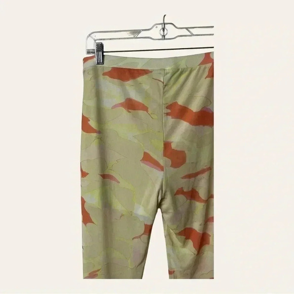 Bp PAINTED MESH FLARE PANTS LINED TO MID THIGH SIZE LARGE - Picture 11 of 11